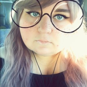 Meet your Posher, Tiffany